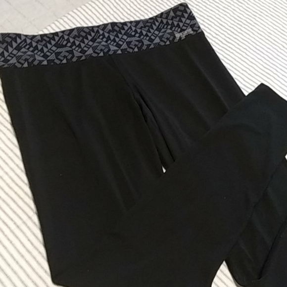 Victoria's secret Pink reversible leggings - Picture 2 of 5